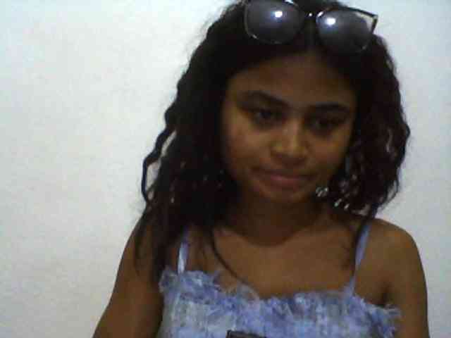 Carennehot2 Carennehot2