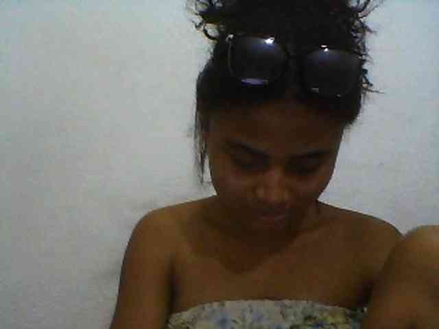 Carennehot2 Carennehot2