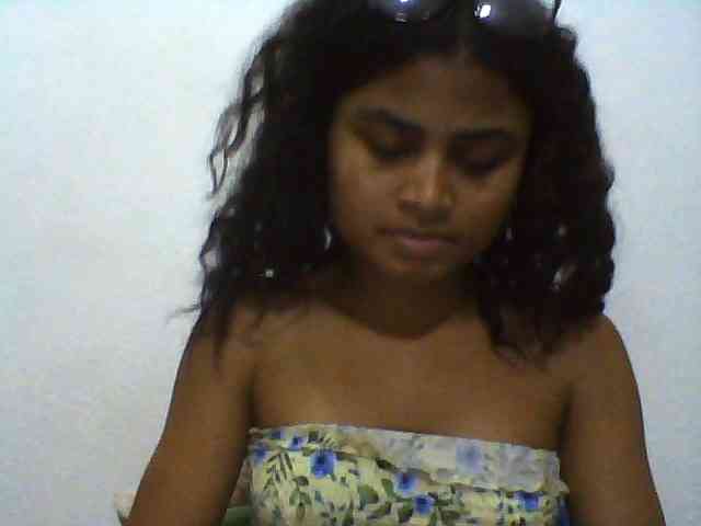 Carennehot2 Carennehot2