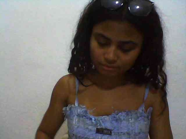 Carennehot2 Carennehot2