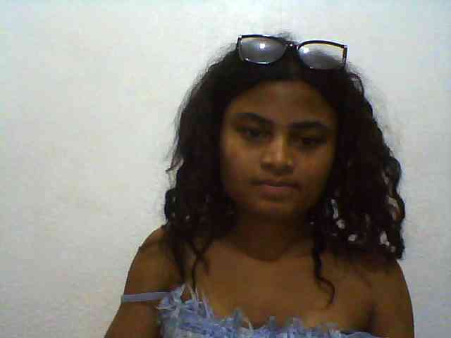 Carennehot2 Carennehot2