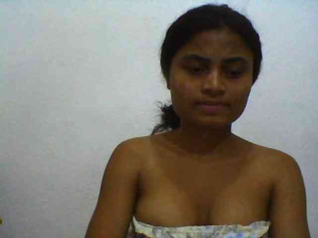 Carennehot2 Carennehot2