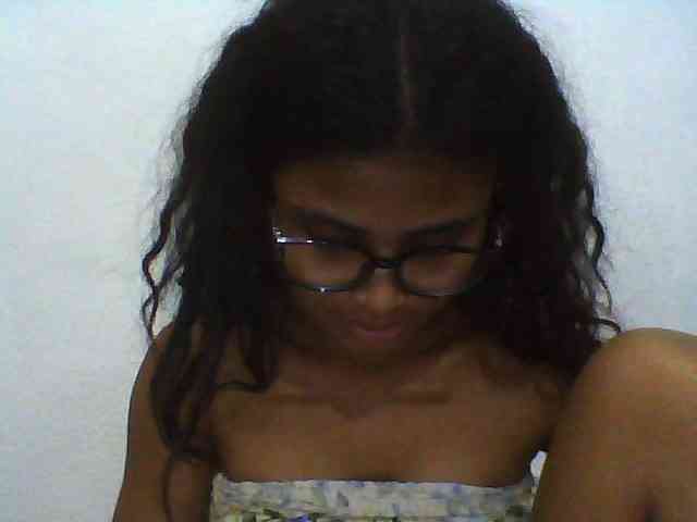 Carennehot2 Carennehot2