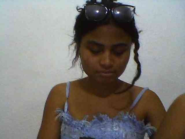 Carennehot2 Carennehot2