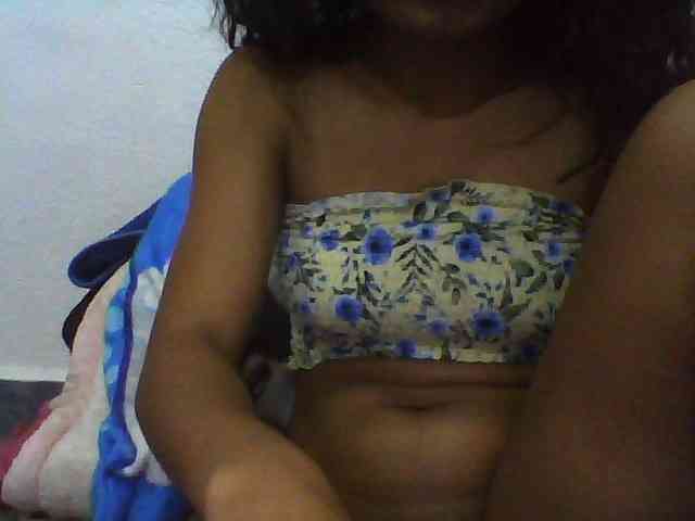 Carennehot2 Carennehot2