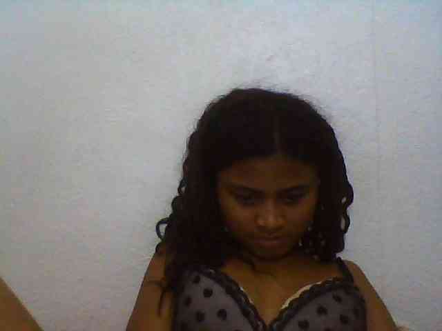 Carennehot2 Carennehot2