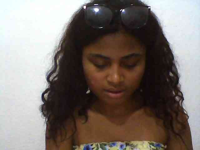 Carennehot2 Carennehot2