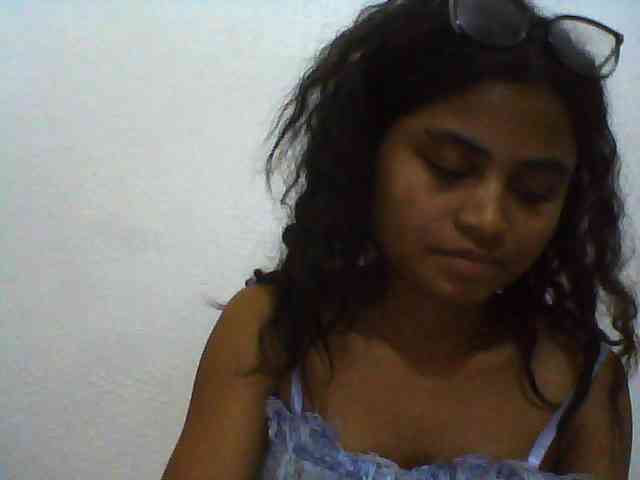 Carennehot2 Carennehot2