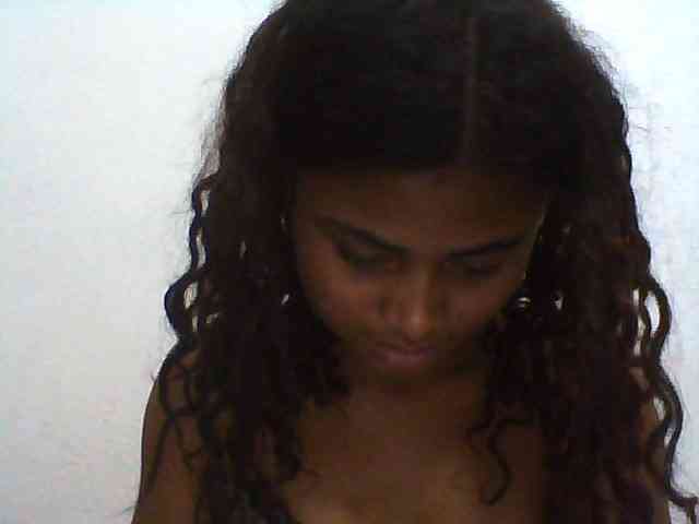 Carennehot2 Carennehot2