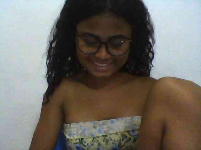 Carennehot2 Carennehot2