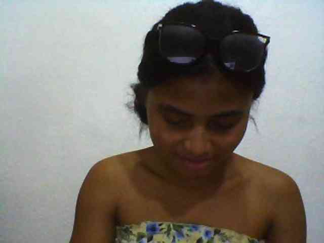 Carennehot2 Carennehot2