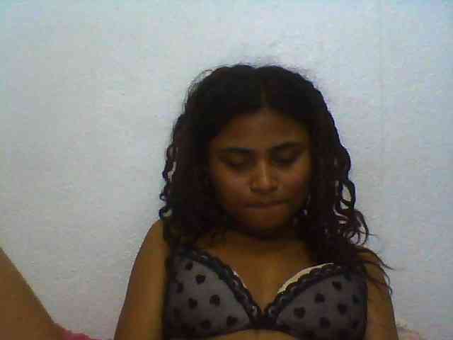 Carennehot2 Carennehot2