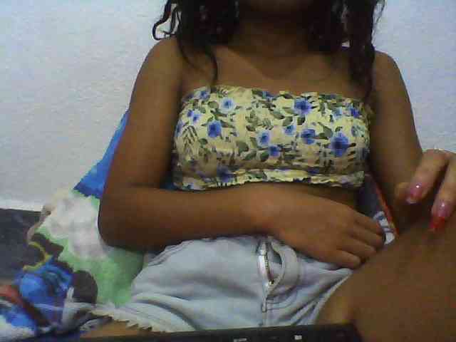 Carennehot2 Carennehot2