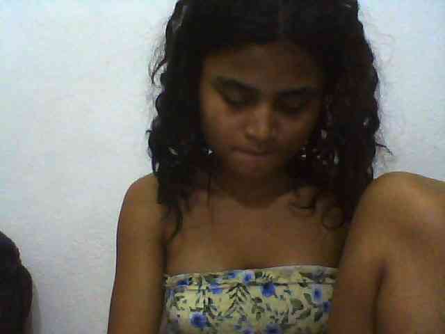 Carennehot2 Carennehot2