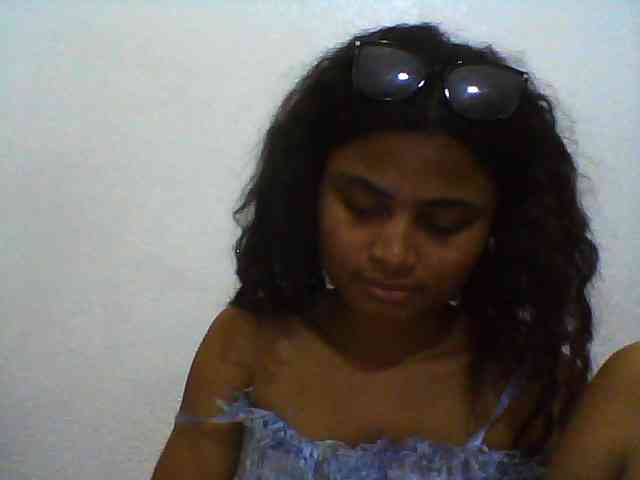 Carennehot2 Carennehot2