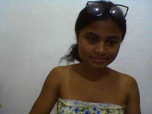 Carennehot2 Carennehot2