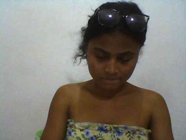 Carennehot2 Carennehot2