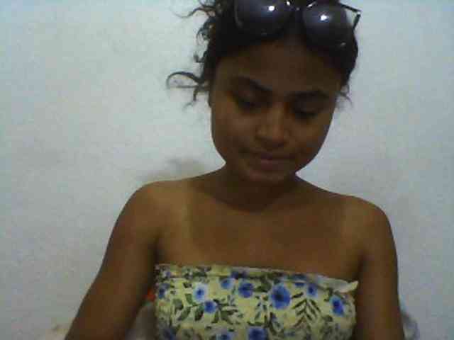 Carennehot2 Carennehot2