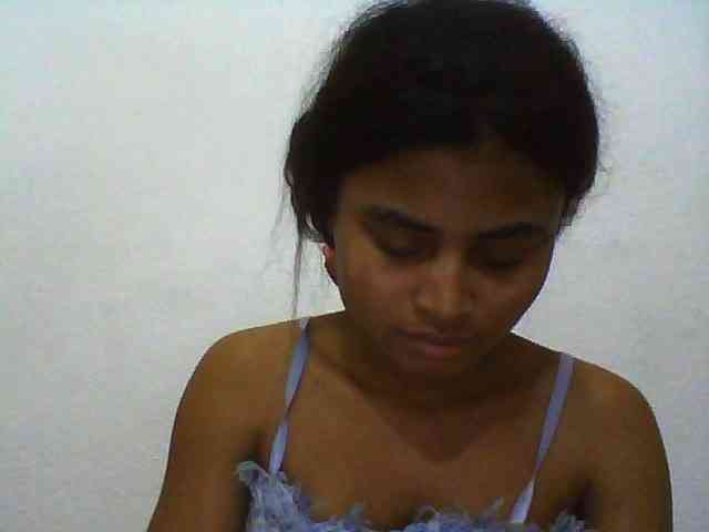 Carennehot2 Carennehot2