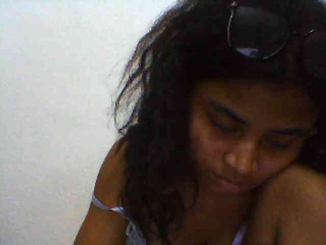 Carennehot2 Carennehot2