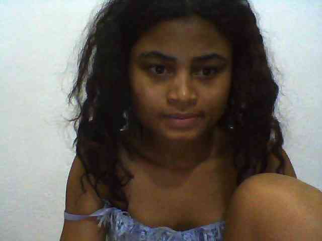 Carennehot2 Carennehot2