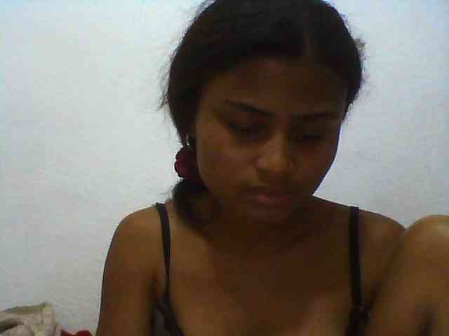 Carennehot2 Carennehot2