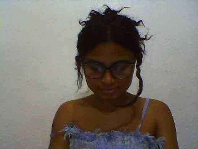 Carennehot2 Carennehot2