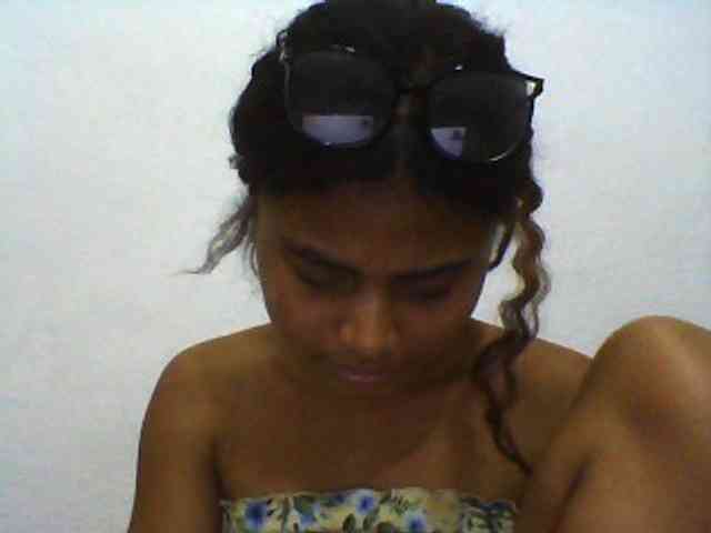 Carennehot2 Carennehot2