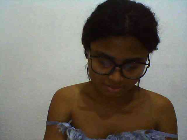 Carennehot2 Carennehot2