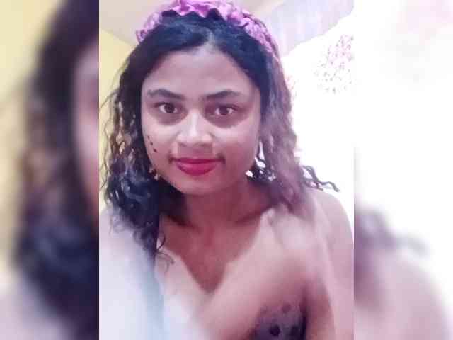 Carennehot2 Carennehot2