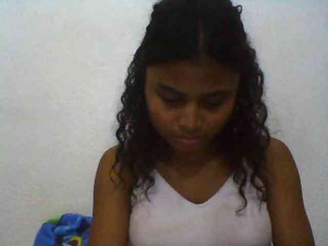 Carennehot2 Carennehot2