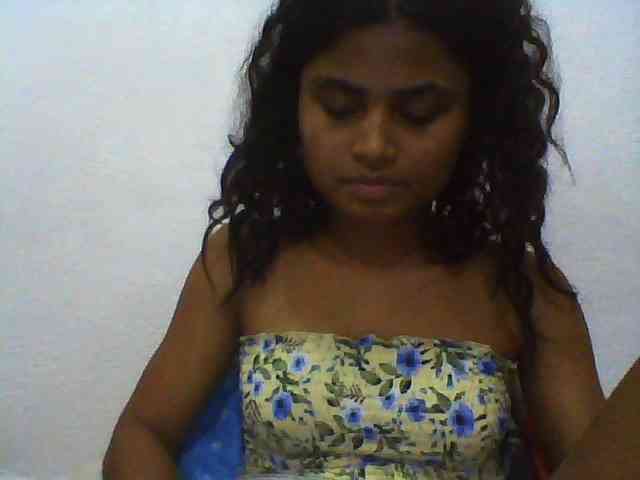 Carennehot2 Carennehot2