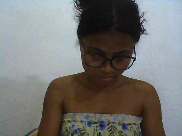 Carennehot2 Carennehot2