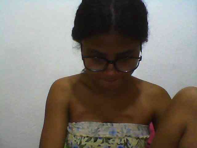 Carennehot2 Carennehot2