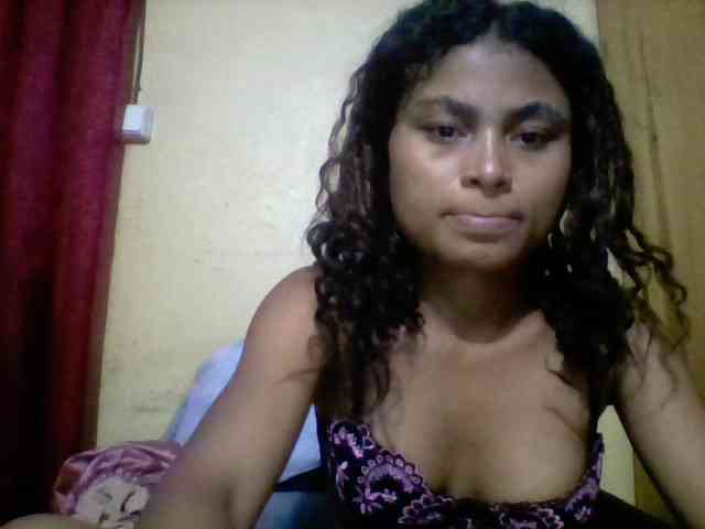 Carennehot2 Carennehot2