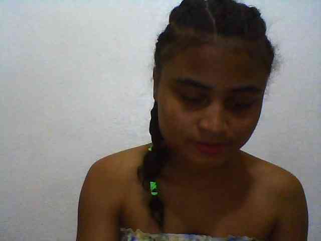 Carennehot2 Carennehot2