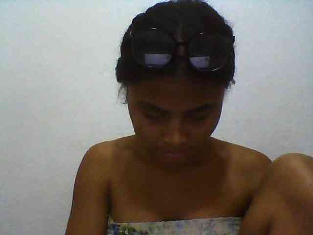 Carennehot2 Carennehot2