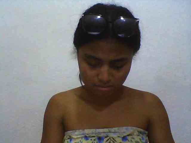 Carennehot2 Carennehot2