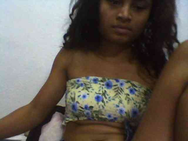 Carennehot2 Carennehot2