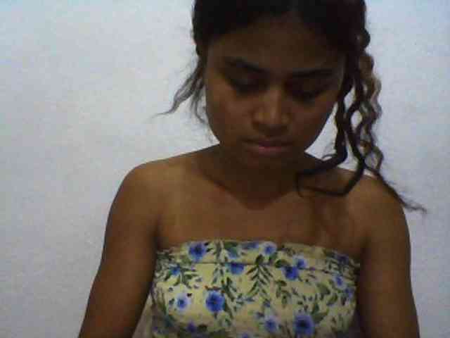 Carennehot2 Carennehot2