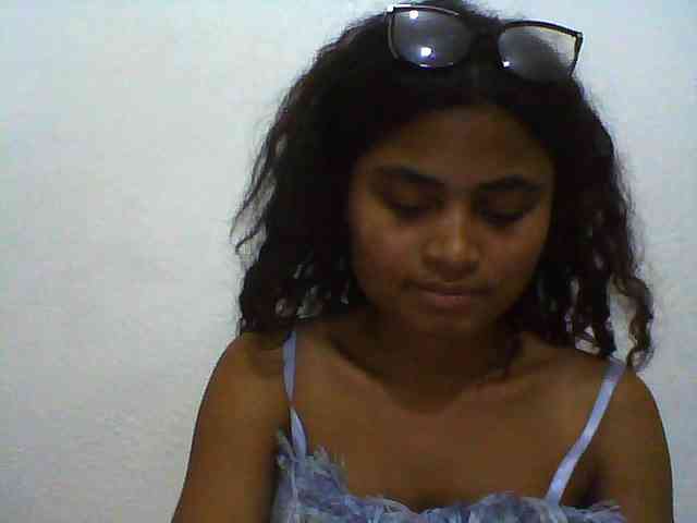 Carennehot2 Carennehot2