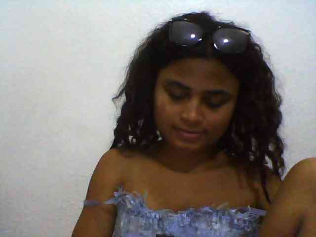 Carennehot2 Carennehot2