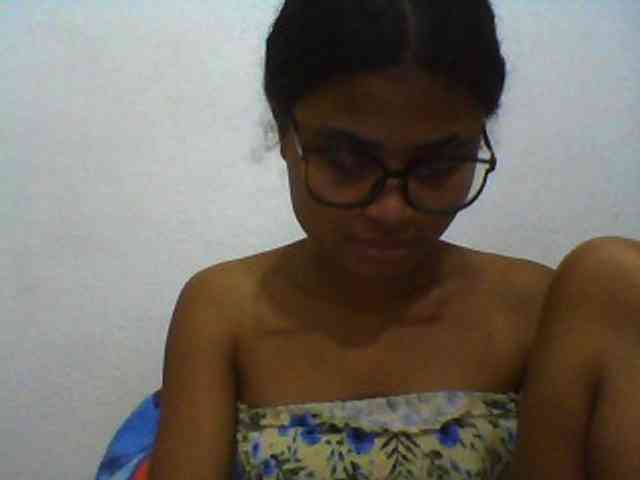 Carennehot2 Carennehot2