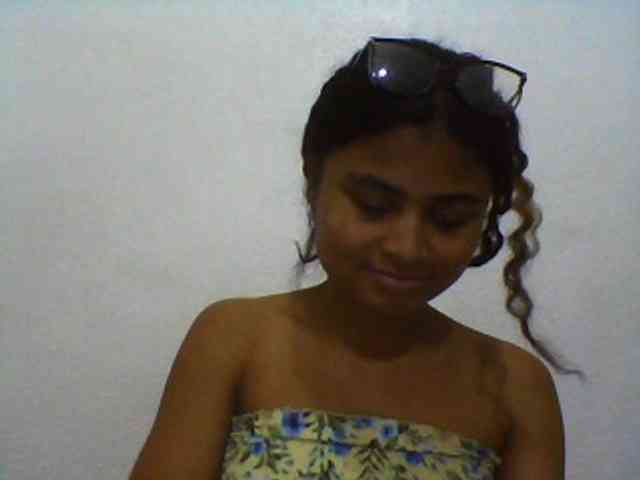 Carennehot2 Carennehot2