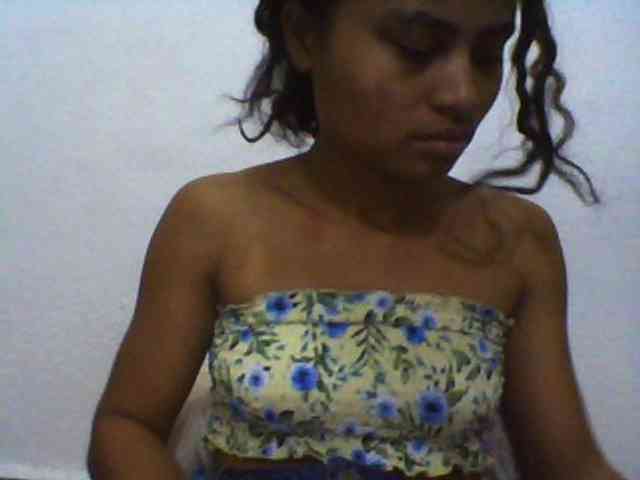 Carennehot2 Carennehot2