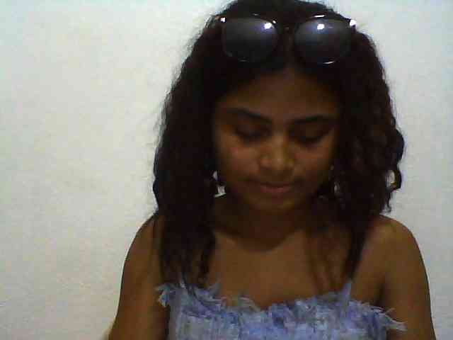 Carennehot2 Carennehot2