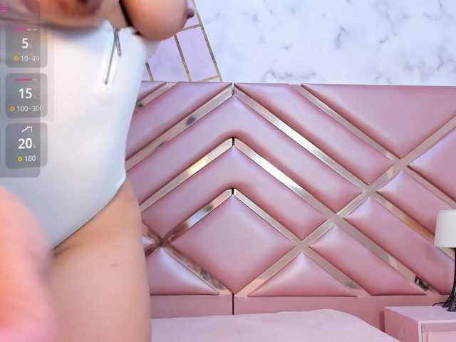  AshleyTanner chat room