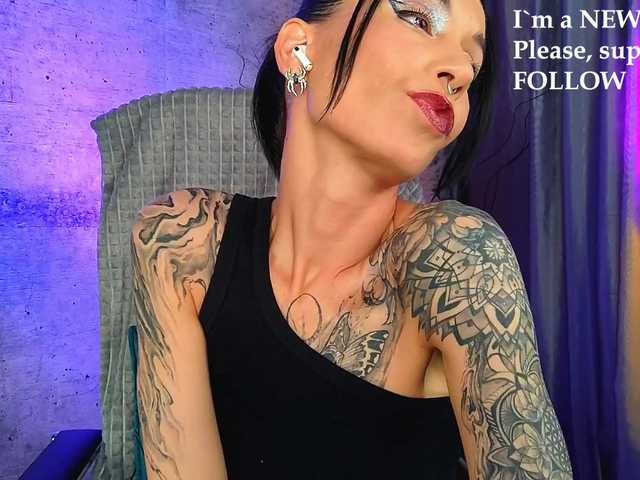 Vespera's BongaCams show and profile