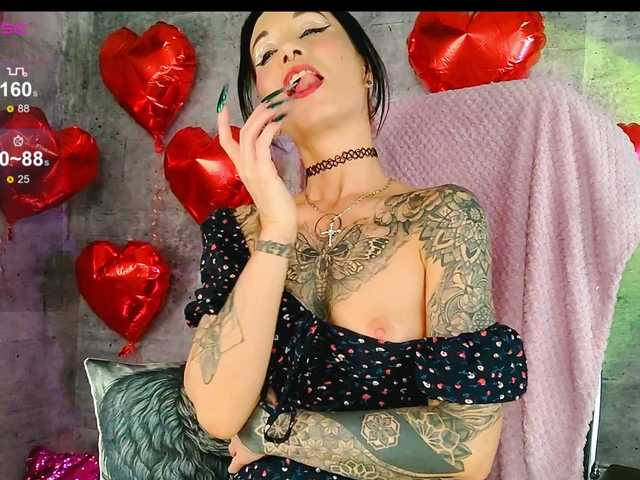 Vespera's BongaCams show and profile