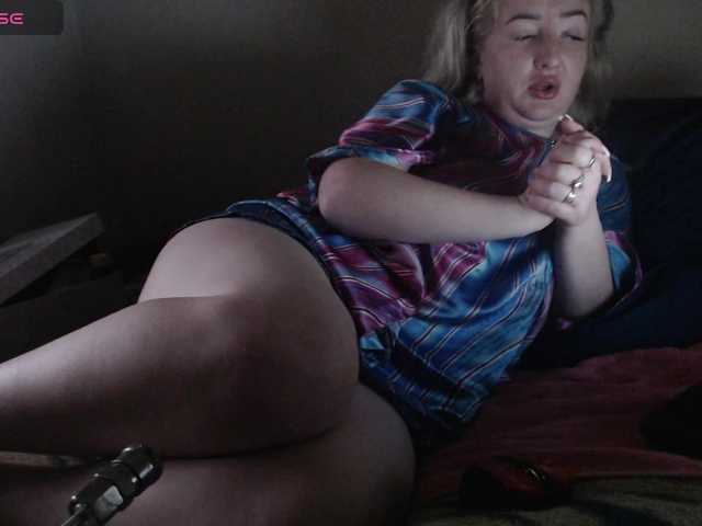 секс на веб с BonnyMyriam